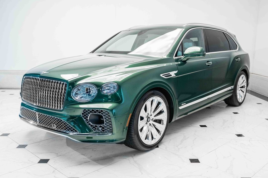 2023 Bentley Bentayga EWB