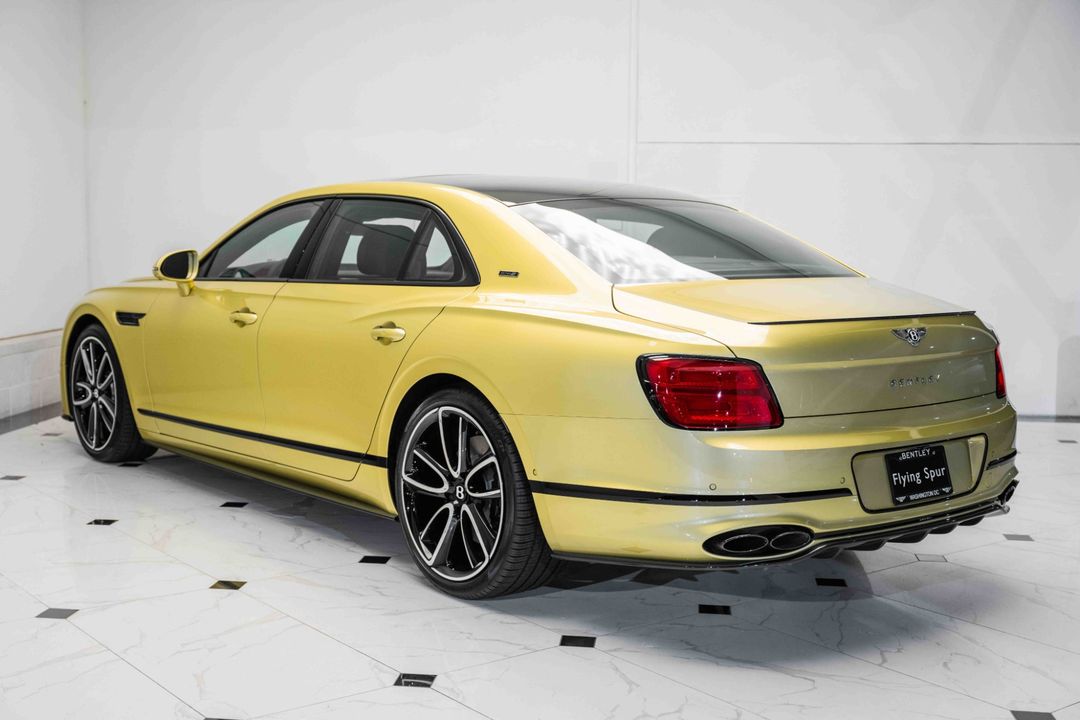 2024 Bentley Flying Spur