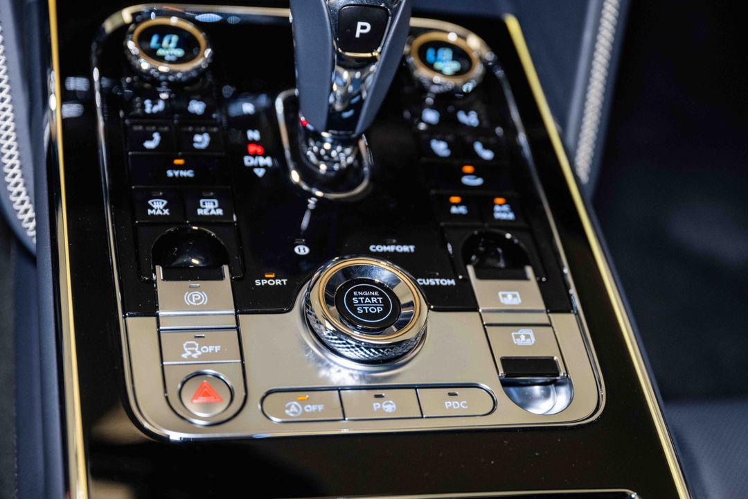 2024 Bentley Flying Spur