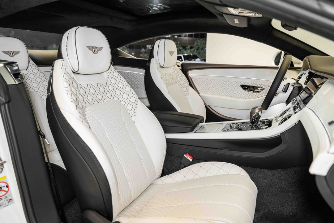 2024 Bentley Continental