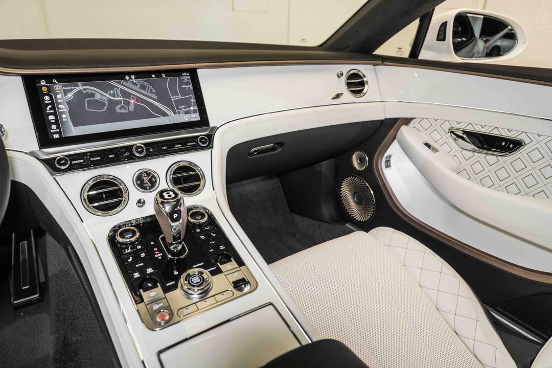 2024 Bentley Continental