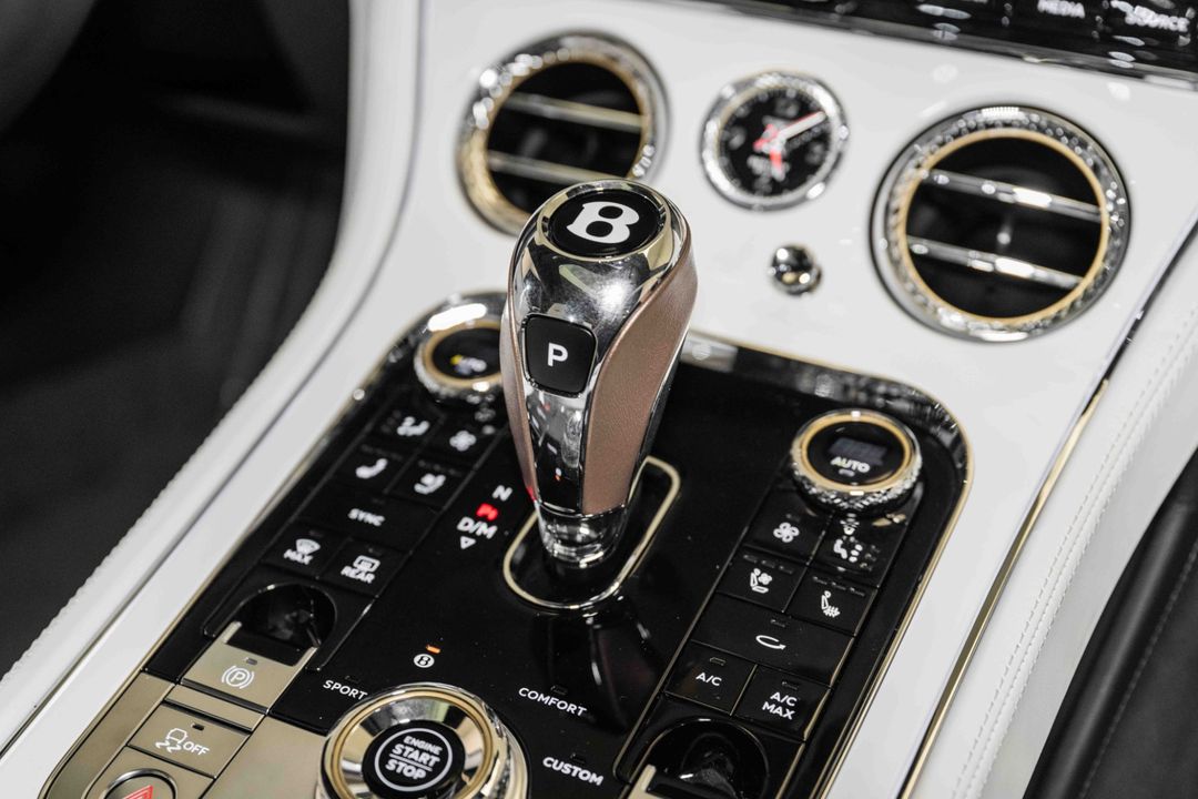 2024 Bentley Continental