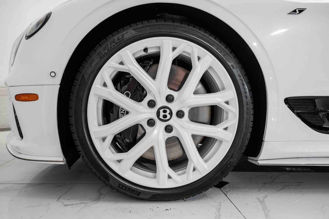 2024 Bentley Continental