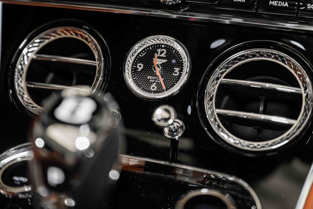 2024 Bentley Continental