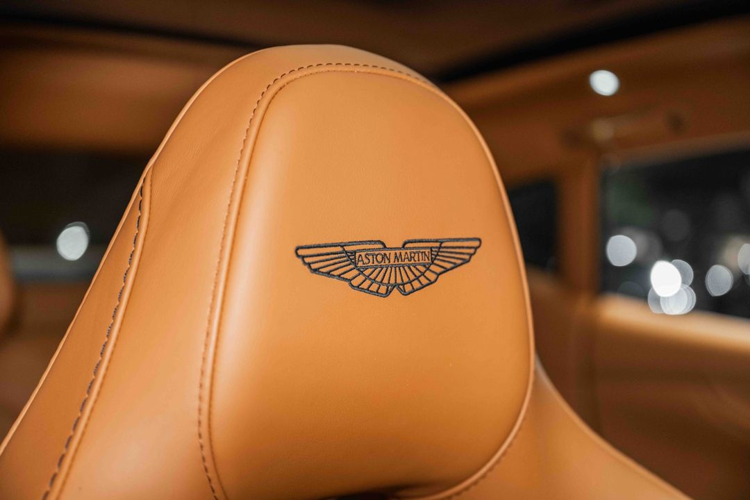 2023 Aston Martin DBX