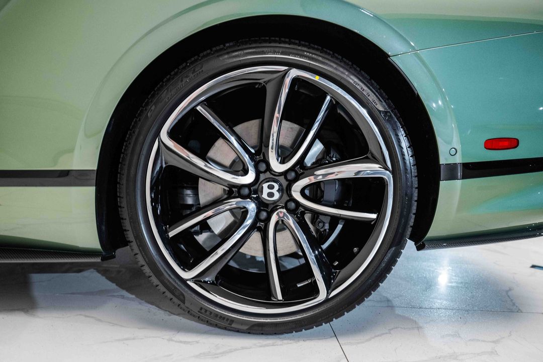 2024 Bentley Continental