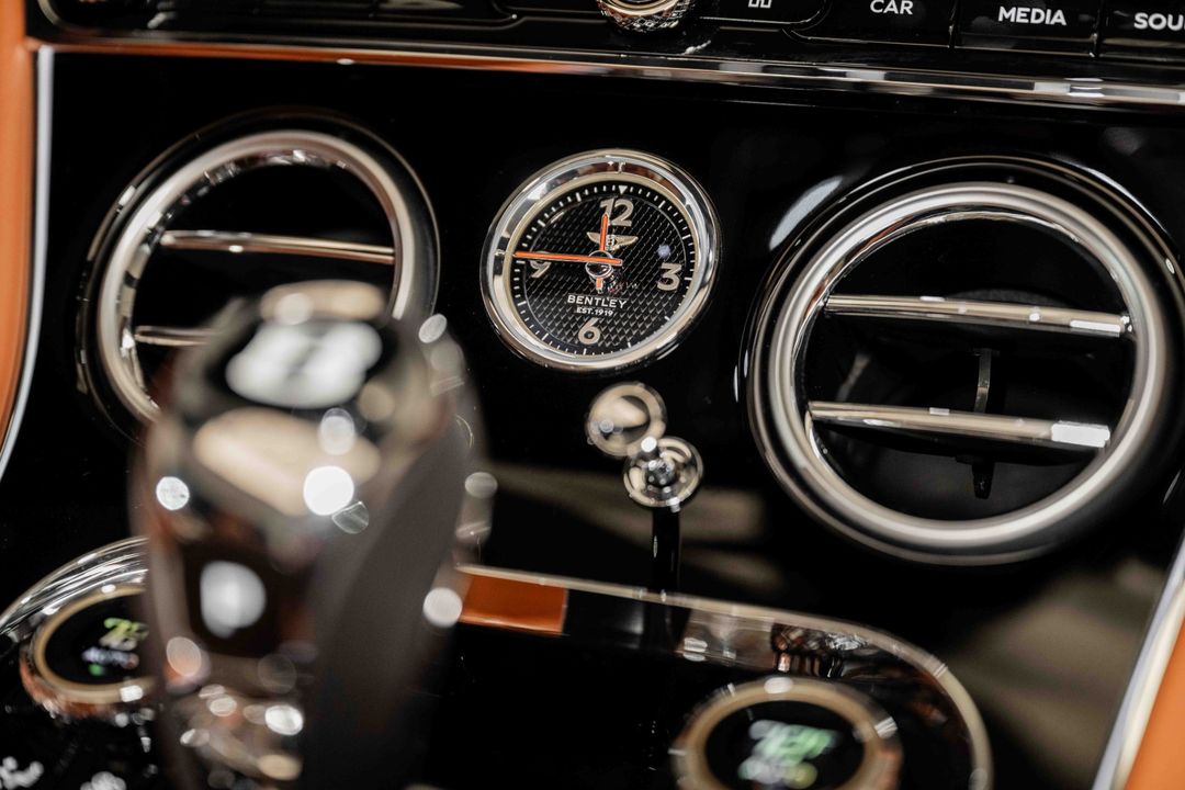 2024 Bentley Continental
