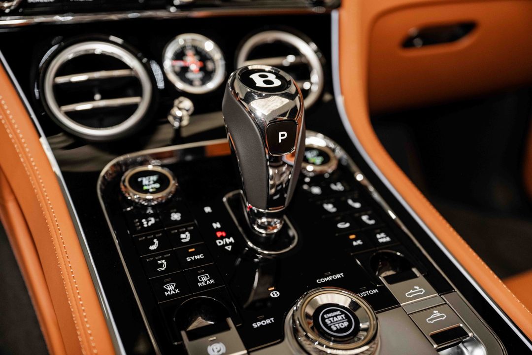 2024 Bentley Continental