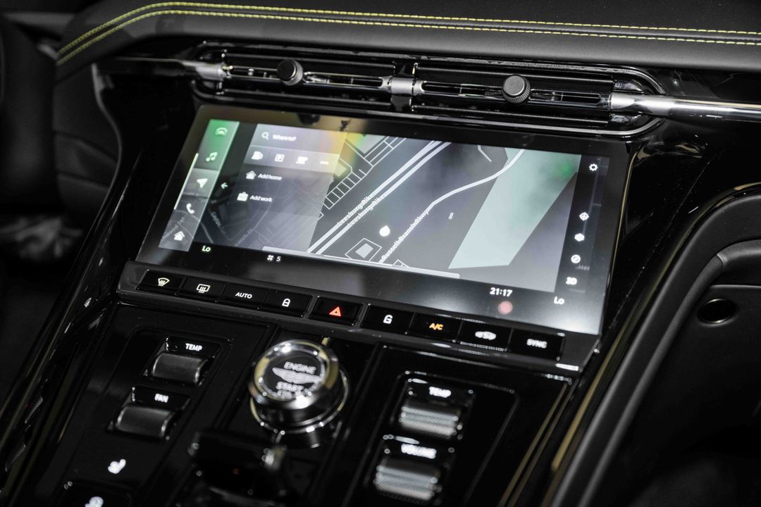 2025 Aston Martin DB12 COUPE