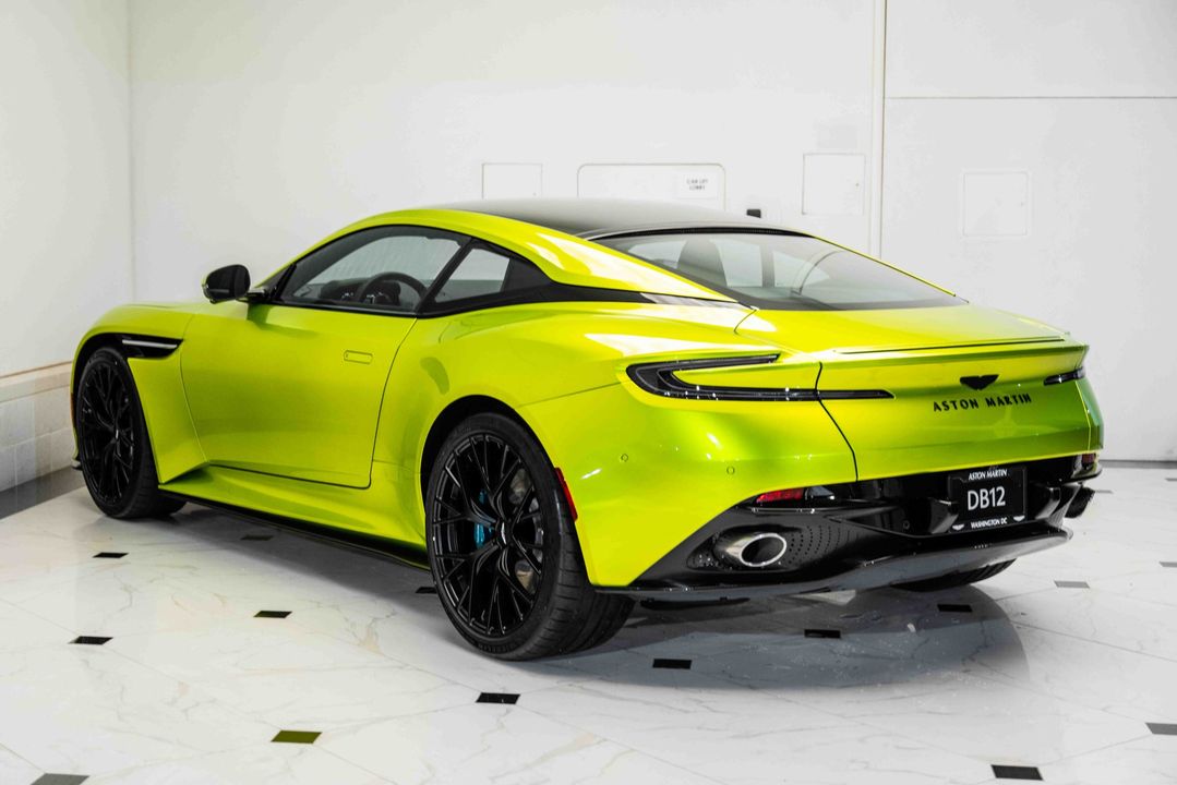 2025 Aston Martin DB12 COUPE