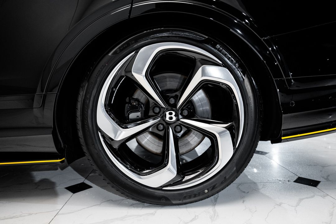 2024 Bentley Bentayga