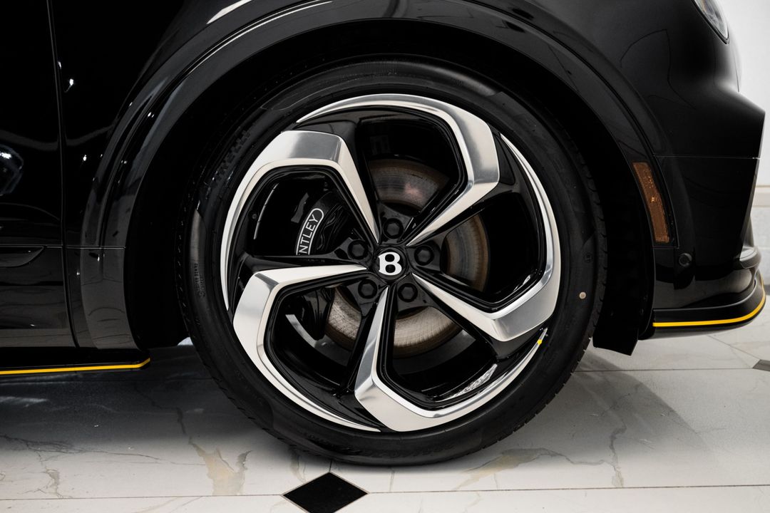 2024 Bentley Bentayga