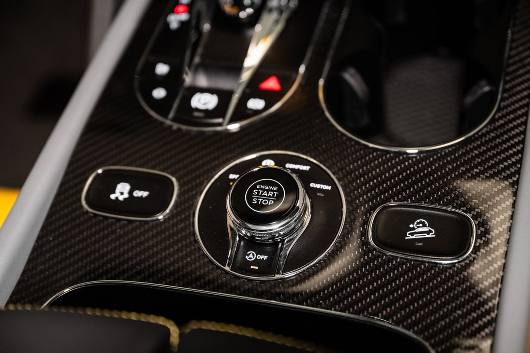 2024 Bentley Bentayga