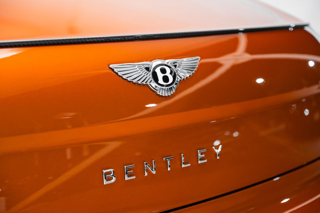 2025 Bentley FLYING SPUR