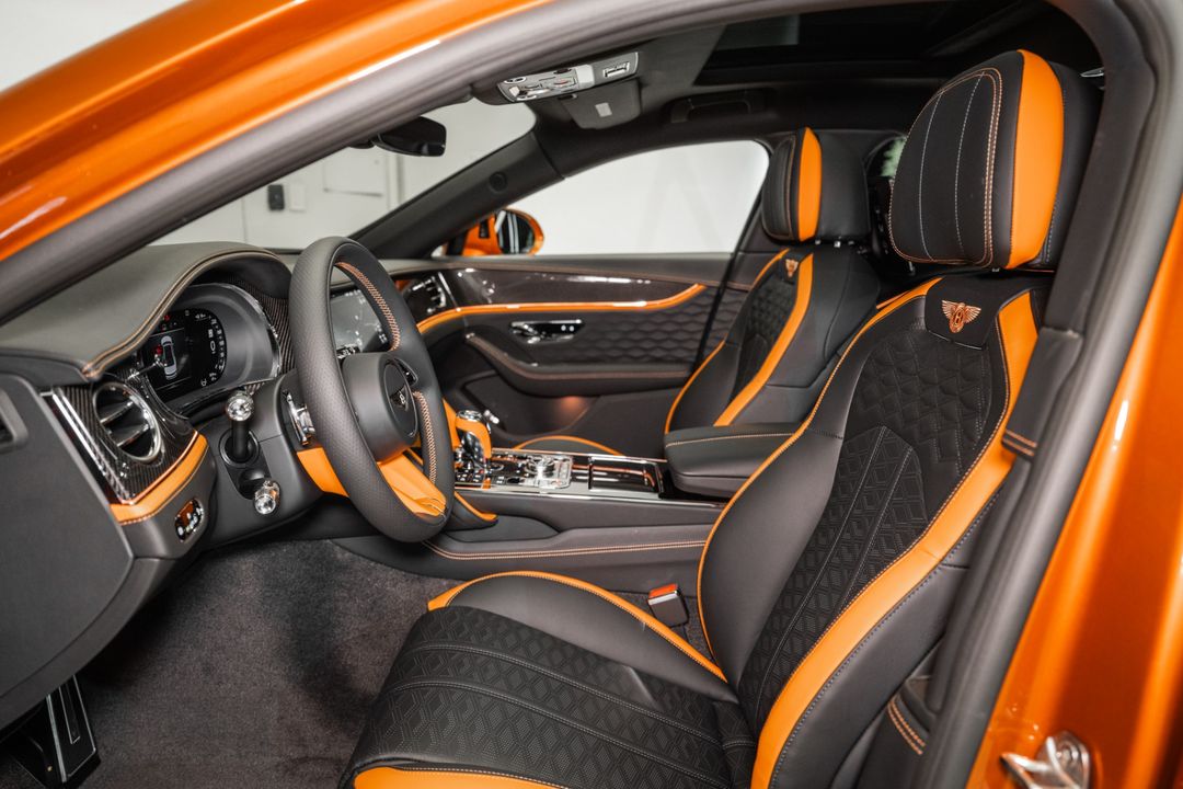 2025 Bentley FLYING SPUR