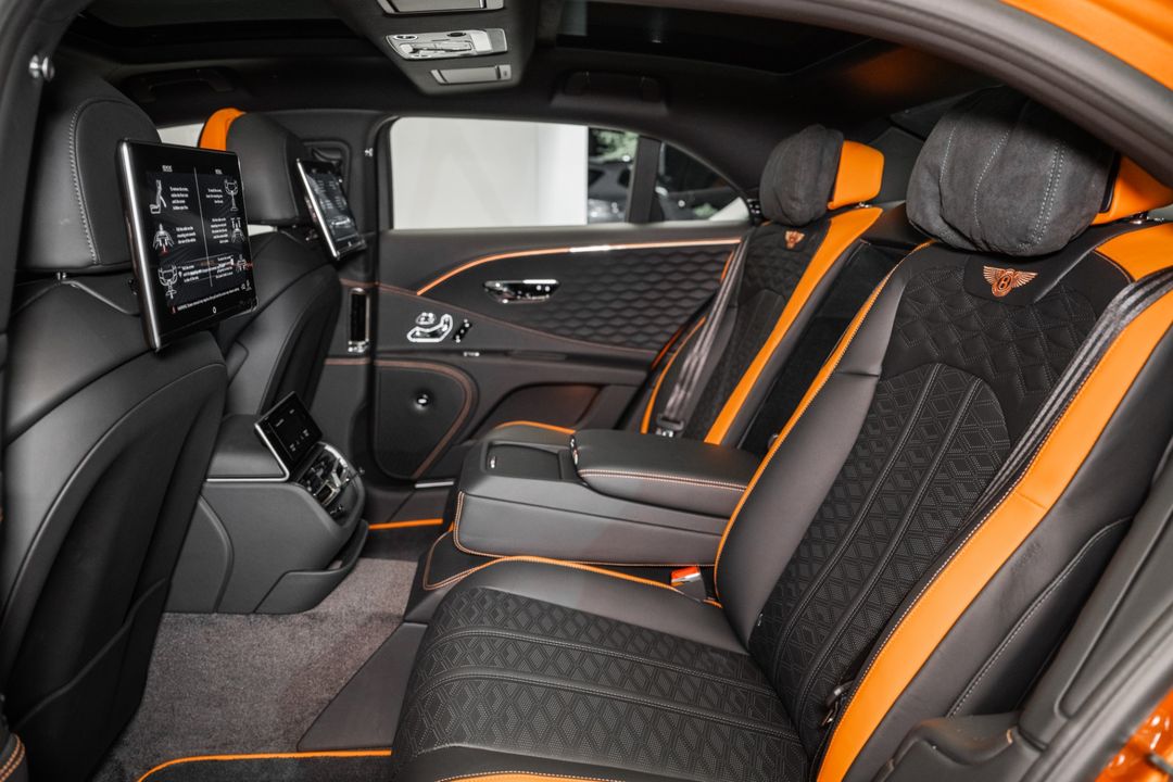 2025 Bentley FLYING SPUR