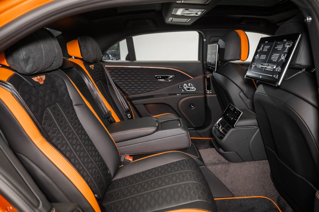2025 Bentley FLYING SPUR