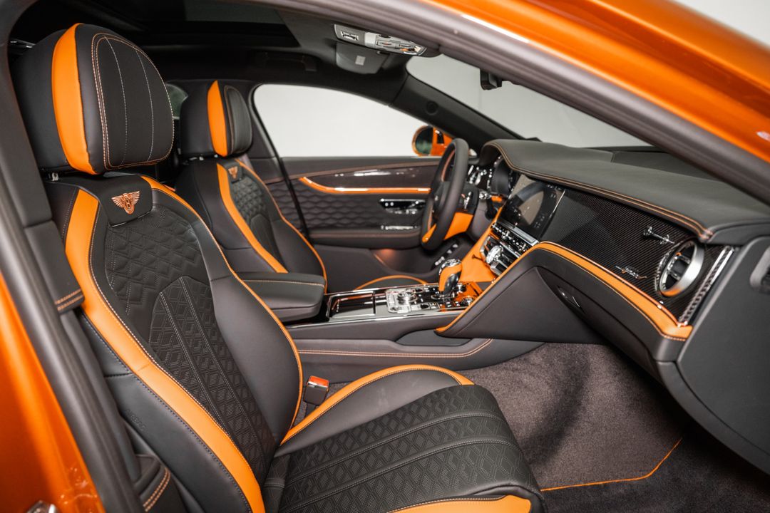 2025 Bentley FLYING SPUR