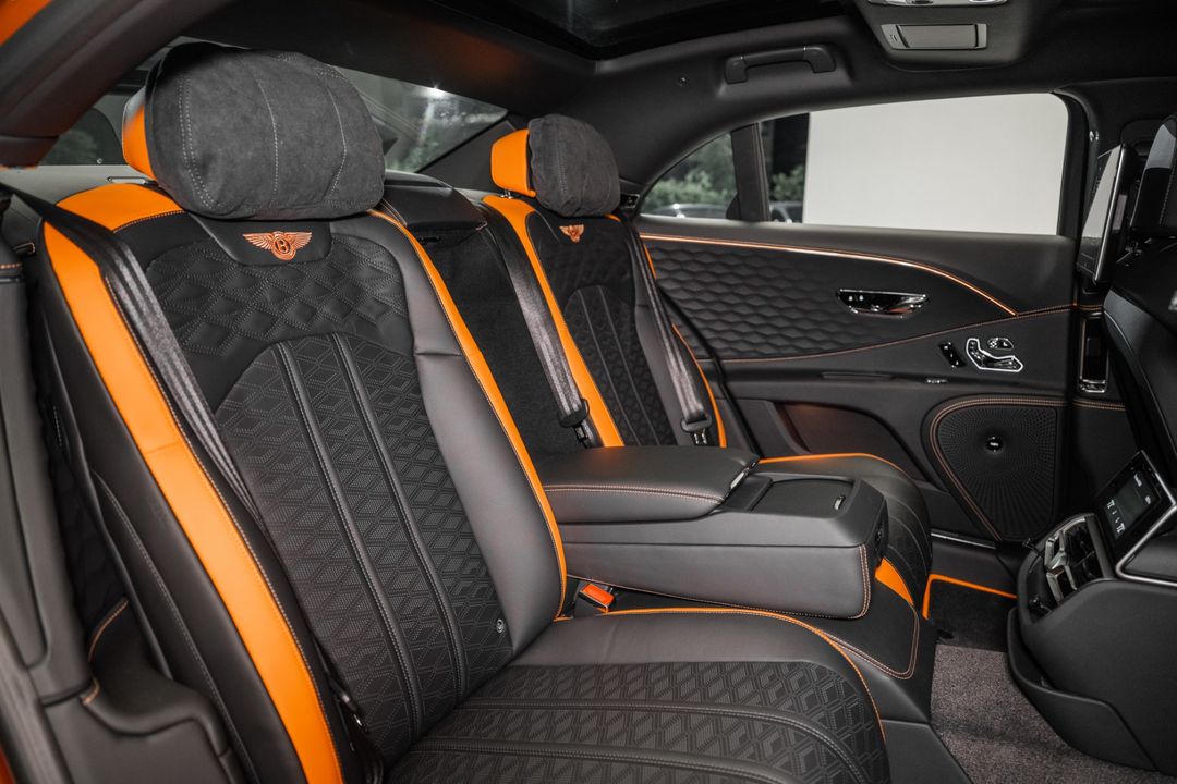 2025 Bentley FLYING SPUR