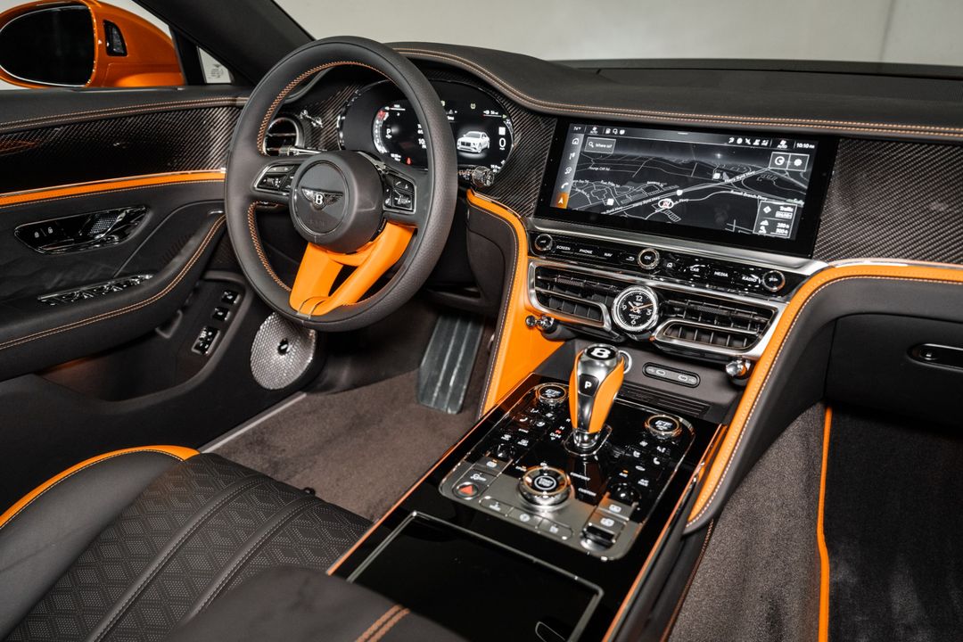 2025 Bentley FLYING SPUR