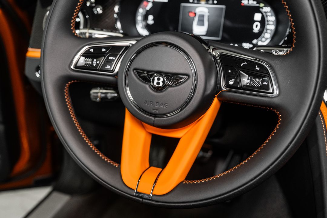 2025 Bentley FLYING SPUR