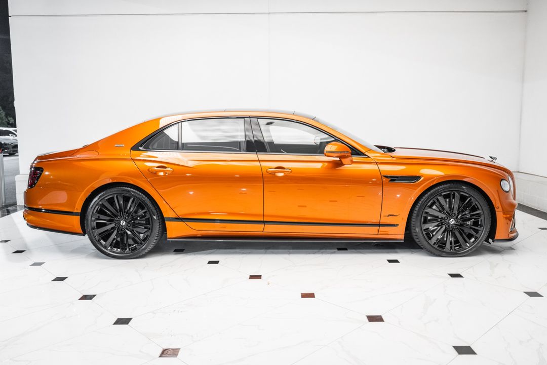 2025 Bentley FLYING SPUR
