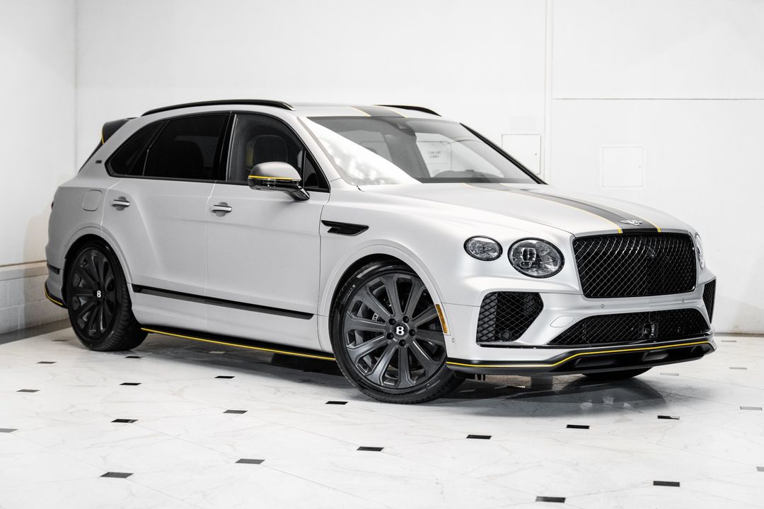 2025 Bentley BENTAYGA V8
