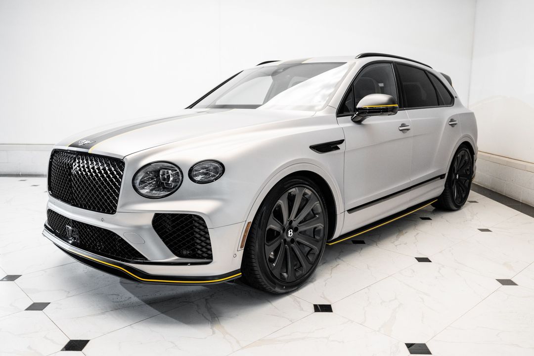 2025 Bentley BENTAYGA V8