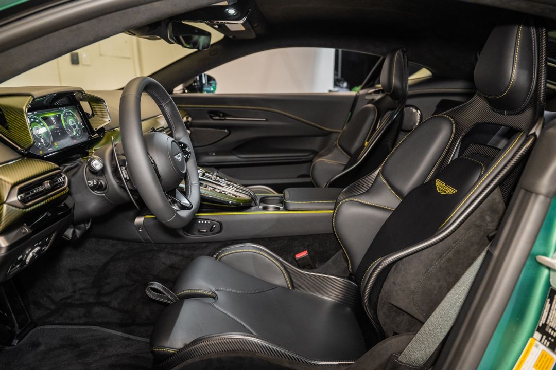 2025 Aston Martin Vantage