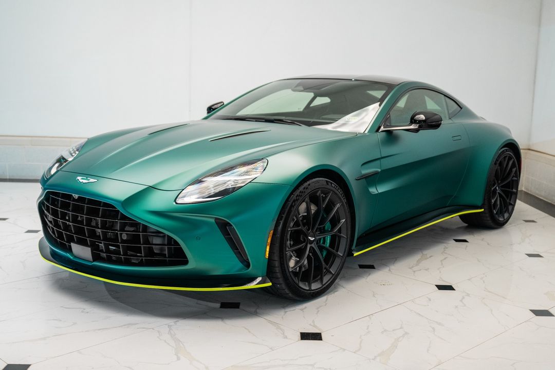 2025 Aston Martin Vantage