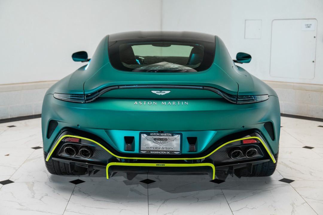 2025 Aston Martin Vantage