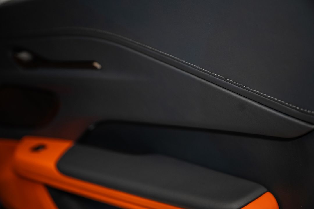 2025 Aston Martin Vantage