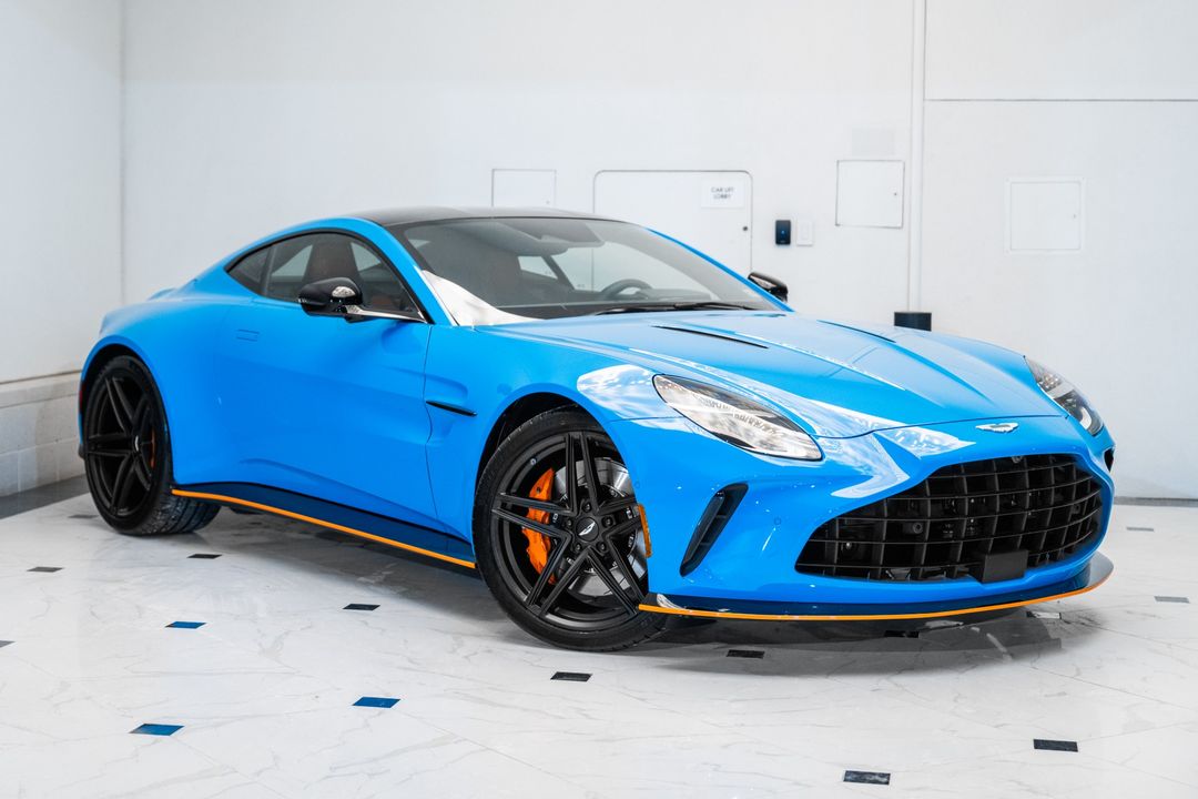 2025 Aston Martin Vantage