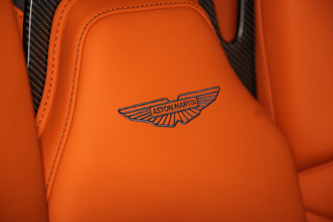 2025 Aston Martin Vantage