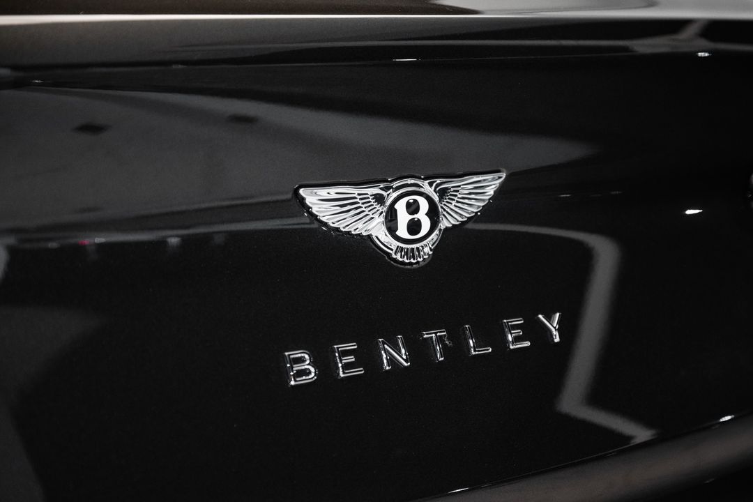 2025 Bentley BENTAYGA