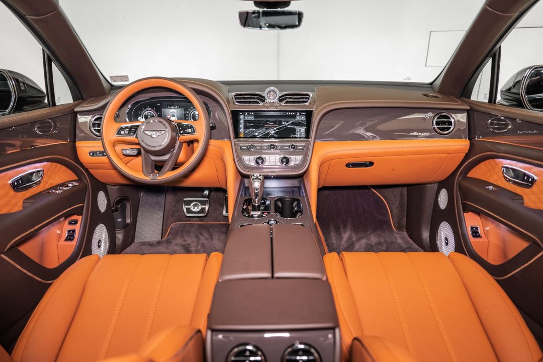 2025 Bentley BENTAYGA