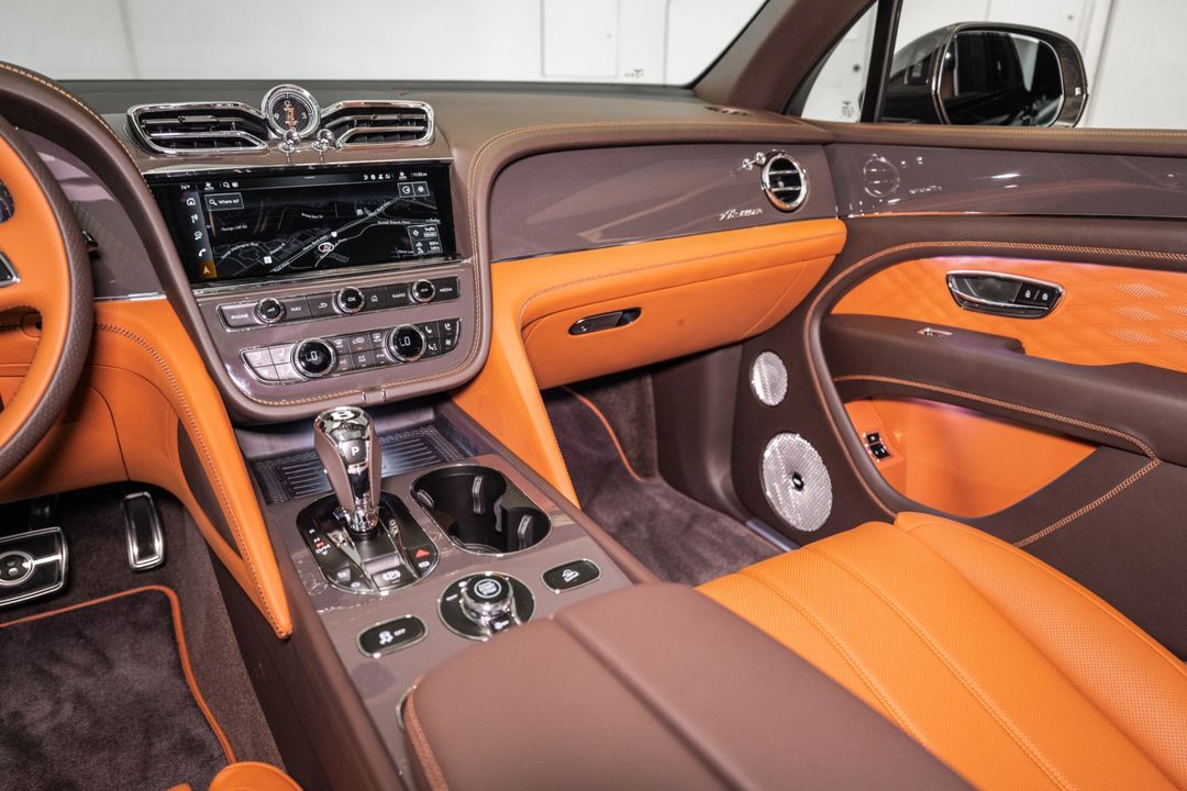 2025 Bentley BENTAYGA