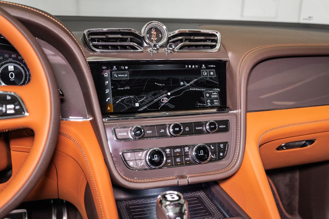 2025 Bentley BENTAYGA
