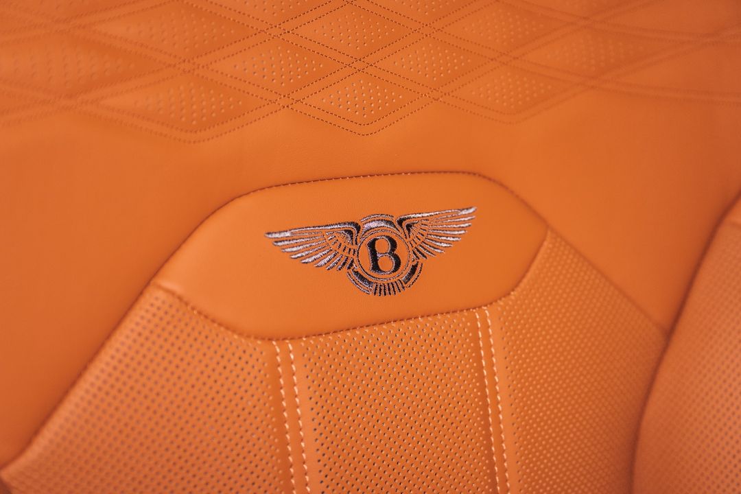 2025 Bentley BENTAYGA