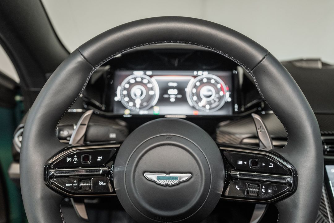 2025 Aston Martin Vanquish