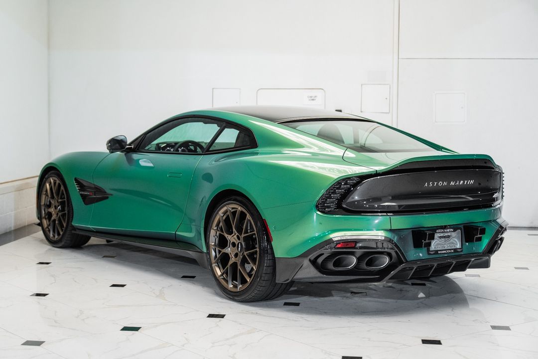 2025 Aston Martin Vanquish