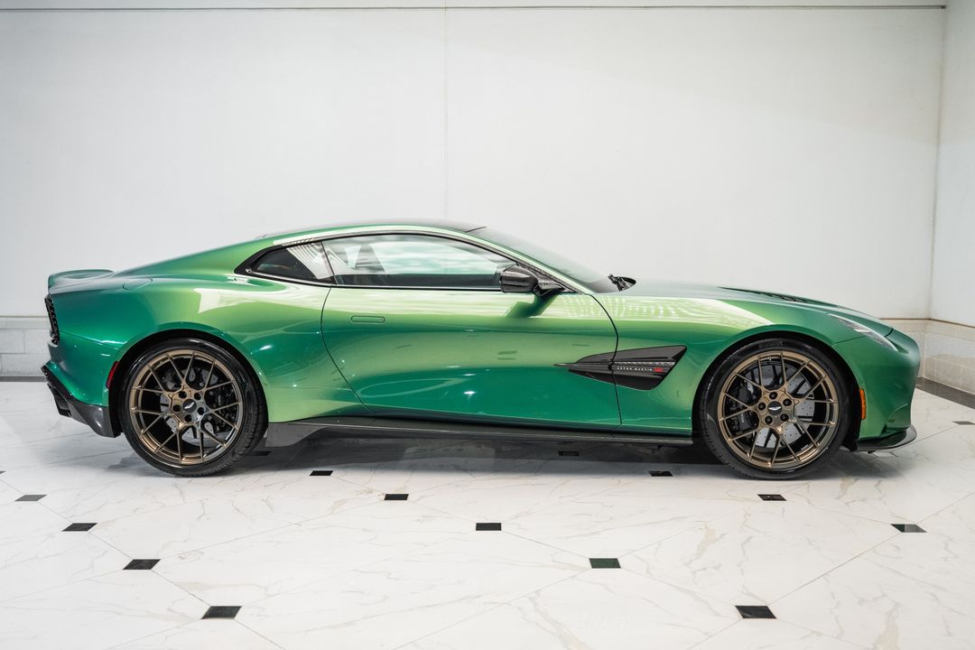 2025 Aston Martin Vanquish