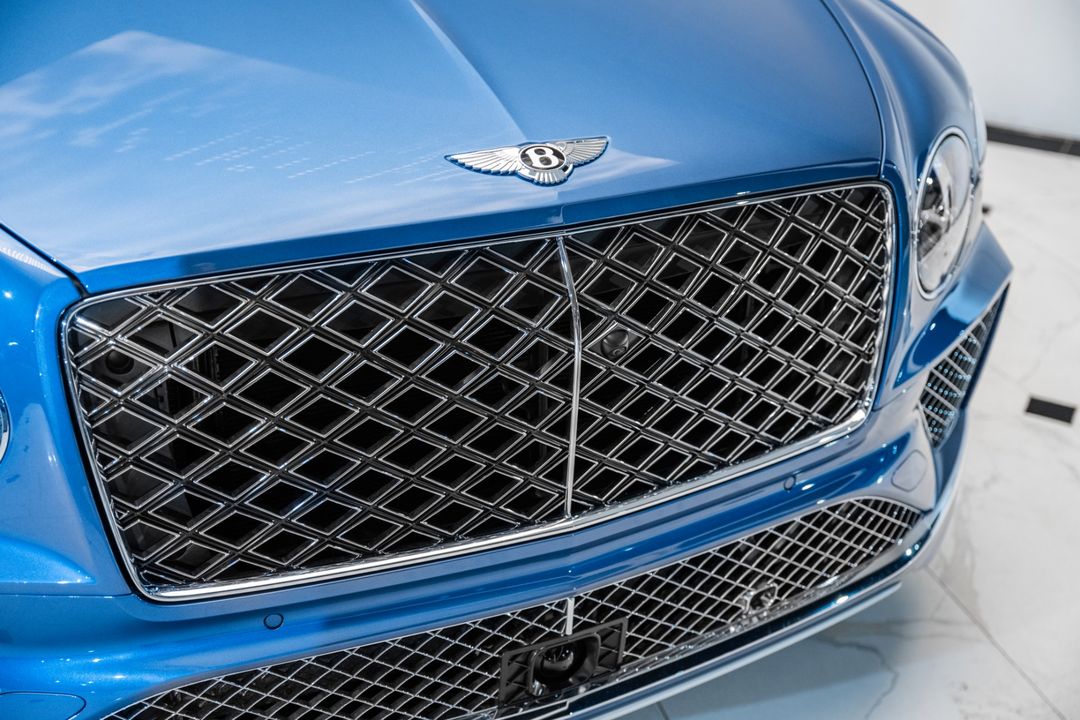 2025 Bentley BENTAYGA EWB