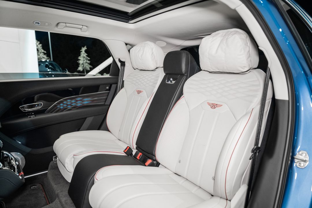 2025 Bentley BENTAYGA EWB