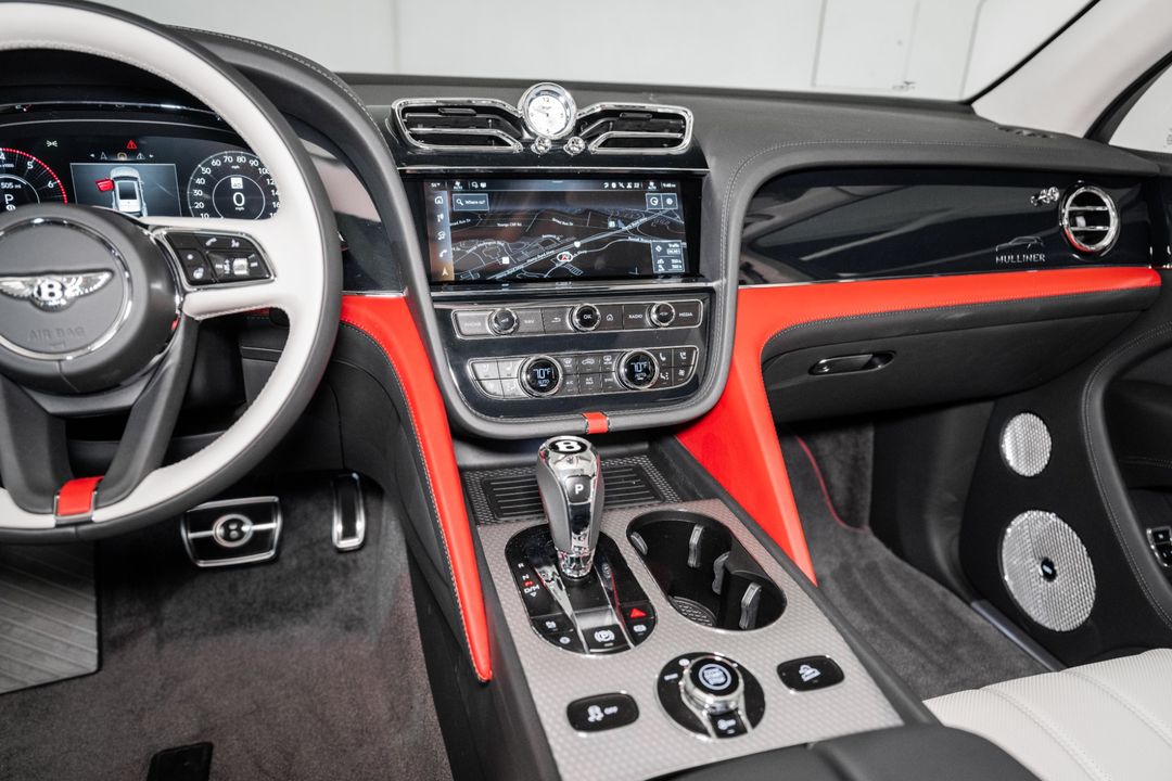 2025 Bentley BENTAYGA EWB