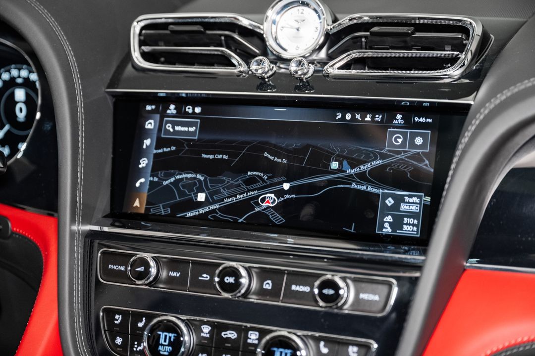 2025 Bentley BENTAYGA EWB