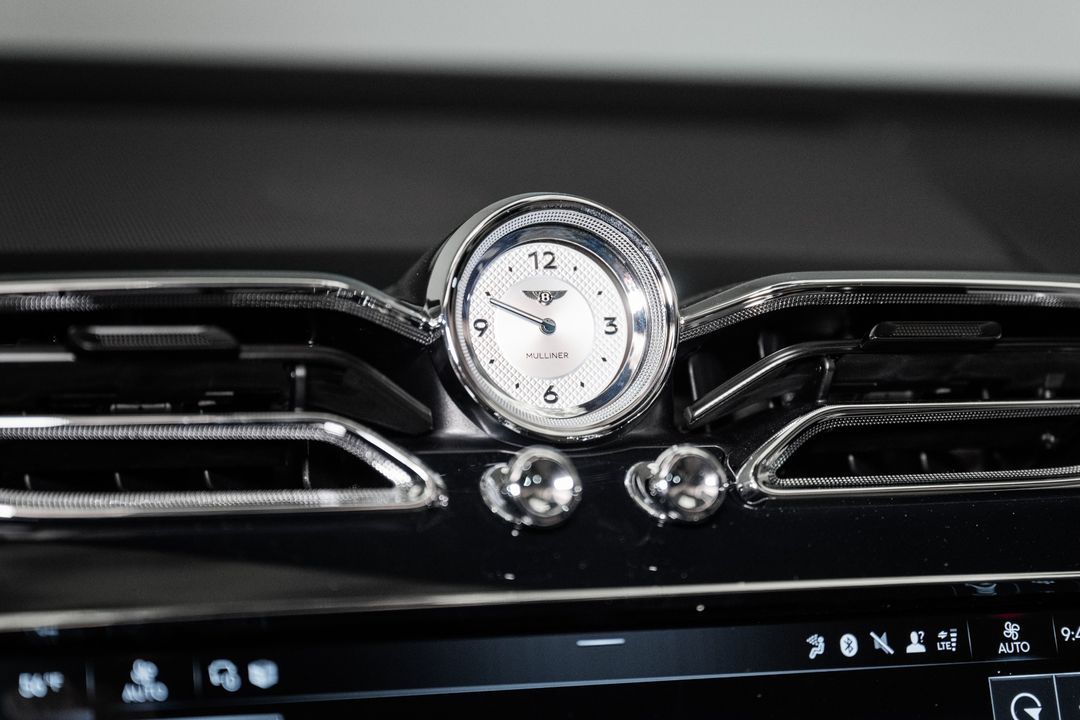 2025 Bentley BENTAYGA EWB
