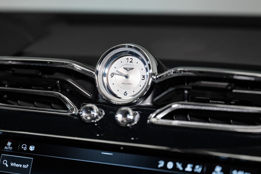 2025 Bentley BENTAYGA EWB