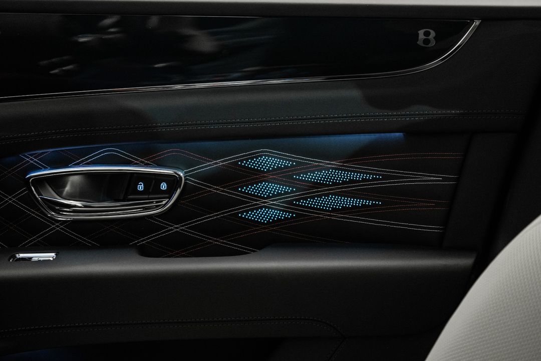 2025 Bentley BENTAYGA EWB
