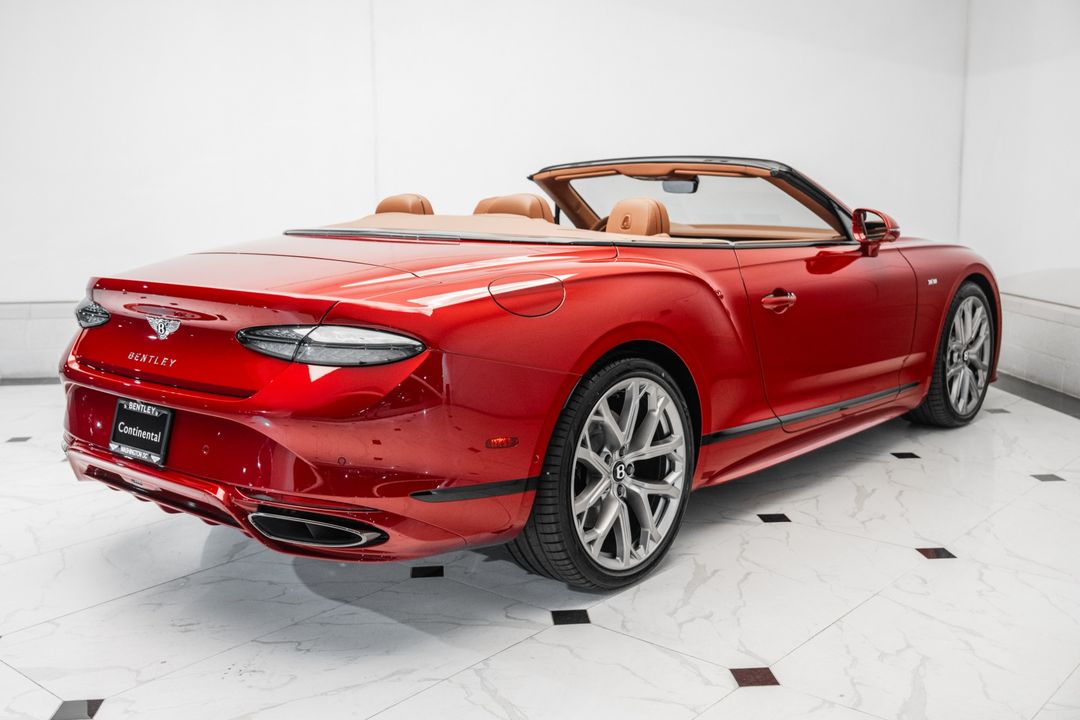 2025 Bentley CONTINENTAL GTC V8